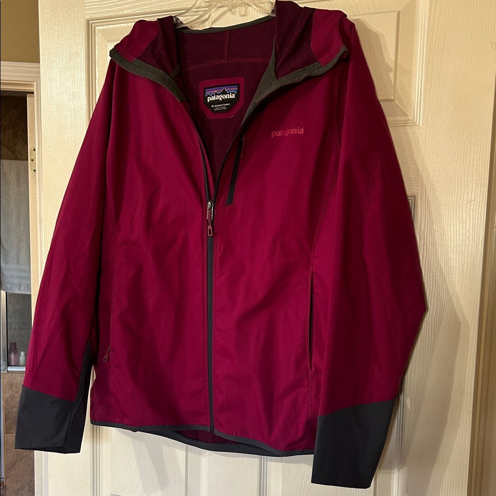 Patagonia Jacket - Picture 5 of 13